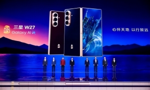三星电子携手中国电信发布“心系天下”三星W系列新品