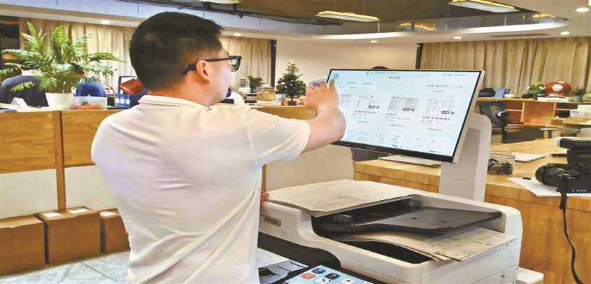 深圳市：AI精准赋能！龙华教师有了“数智分身”