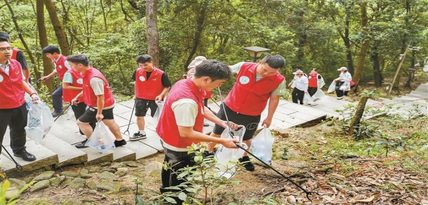 深圳市宝安“山海捡塑”从单点示范迈向全区覆盖